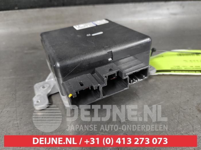 Used Power steering computer Honda Jazz (GE6/GE8/GG/GP) 1.4 VTEC 16V Price € 90,00 Margin scheme offered by V.Deijne Jap.Auto-onderdelen BV
