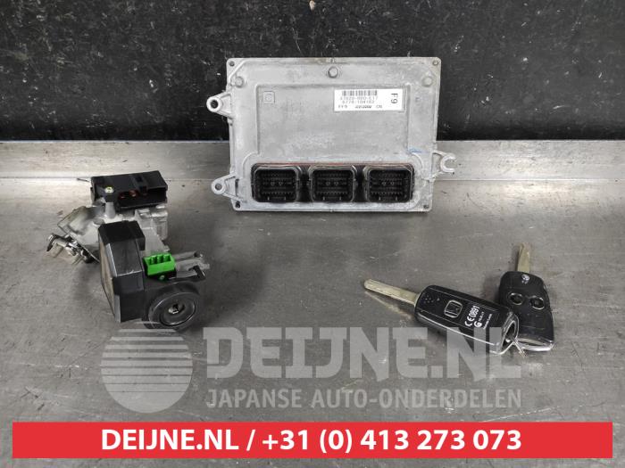 Used Engine management computer Honda Jazz (GE6/GE8/GG/GP) 1.4 VTEC 16V Price € 125,00 Margin scheme offered by V.Deijne Jap.Auto-onderdelen BV