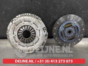 Używane Zestaw sprzegla (kompletny) Hyundai Tucson (TL) 1.7 CRDi 16V 2WD Cena na żądanie oferowane przez V.Deijne Jap.Auto-onderdelen BV