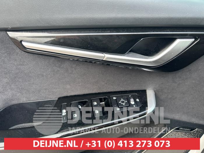 Używane Przelacznik combi okienny Kia EV6 (CV) 77.4 kWh GT AWD Cena € 100,00 Procedura marży oferowane przez V.Deijne Jap.Auto-onderdelen BV