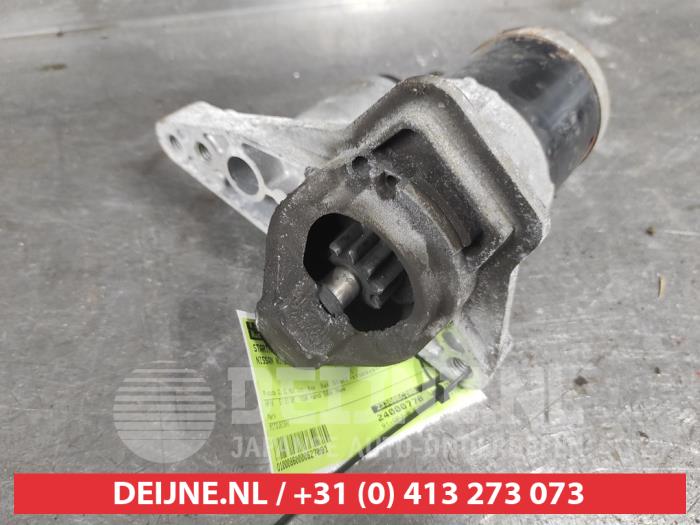 Used Starter Nissan Note (E11) 1.6 16V Price € 25,00 Margin scheme offered by V.Deijne Jap.Auto-onderdelen BV