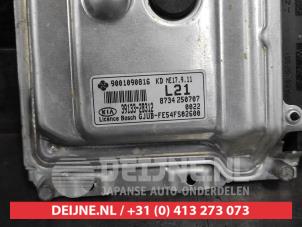 Engine management computer from a Kia Rio III (UB) 1.4 CVVT 16V 2015