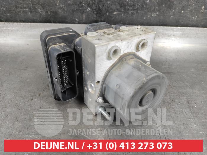 Używane Pompa ABS Nissan Micra (K14) 0.9 IG-T 12V Cena € 125,00 Procedura marży oferowane przez V.Deijne Jap.Auto-onderdelen BV
