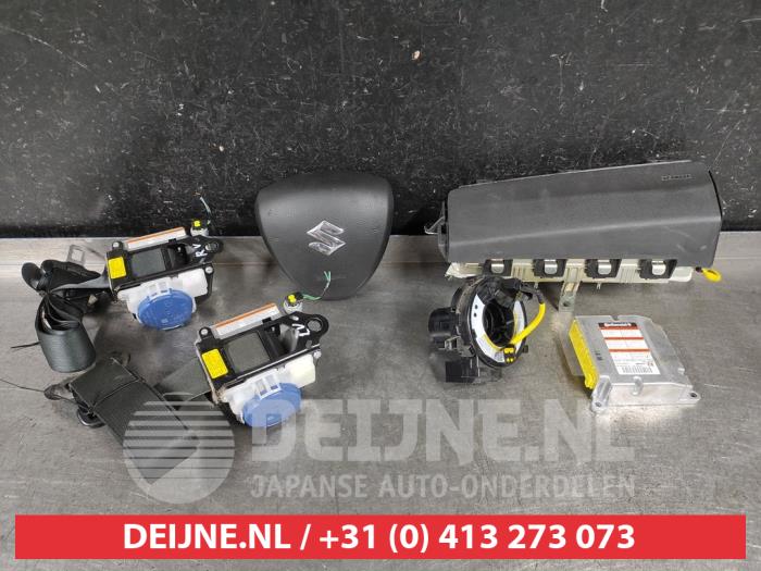 Begagnade Airbagset Suzuki Kizashi (FRE/FRF) 2.4 16V Pris € 350,00 Marginaltabell erbjuds av V.Deijne Jap.Auto-onderdelen BV