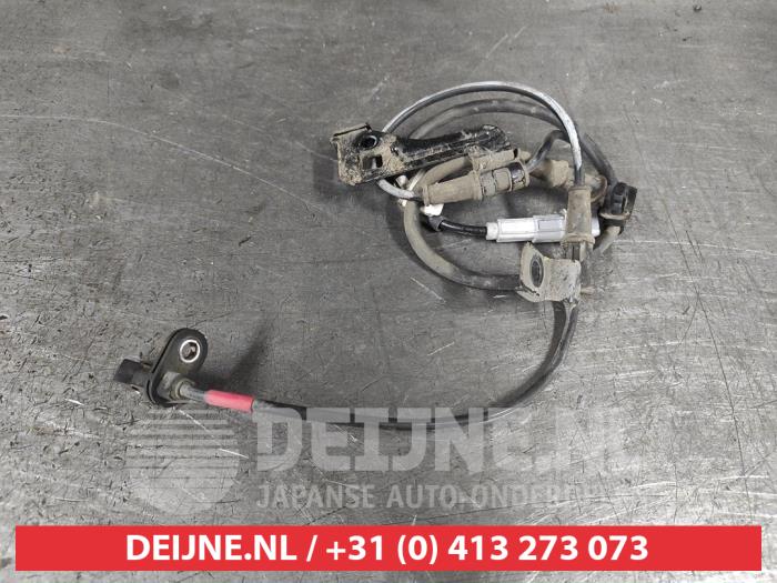 Usados Sensor ABS Kia Ceed (CDB5/CDBB) 1.0i T-GDi 12V Precio € 25,00 Norma de margen ofrecido por V.Deijne Jap.Auto-onderdelen BV