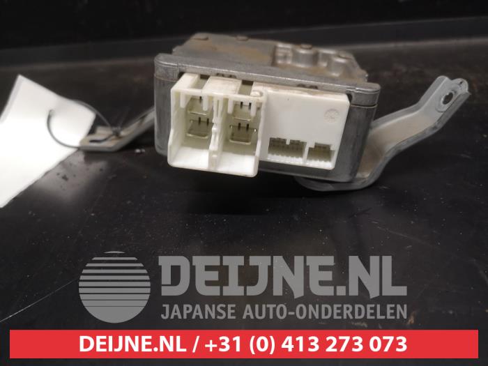 Usagé Ordinateur direction assistée Toyota Yaris (P1) 1.3 16V VVT-i Prix € 50,00 Règlement à la marge proposé par V.Deijne Jap.Auto-onderdelen BV