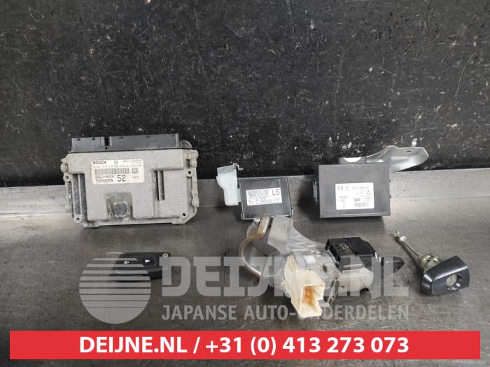 Used Engine management computer Toyota Aygo (B40) 1.0 12V VVT-i Price € 100,00 Margin scheme offered by V.Deijne Jap.Auto-onderdelen BV