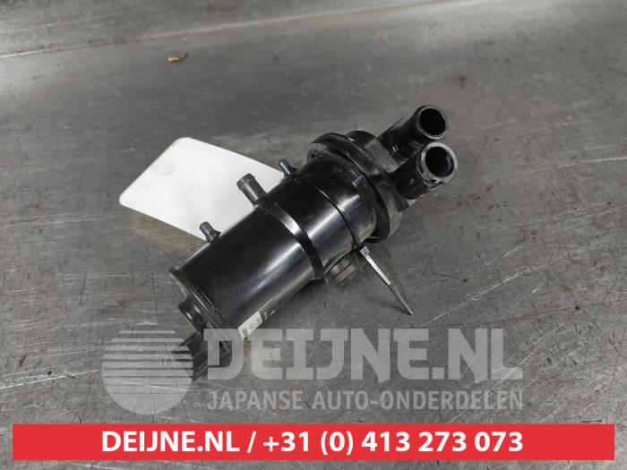 Begagnade Extra vattenpump Lexus RX (L1) 450h V6 24V VVT-i 4x2 Pris på förfrågan erbjuds av V.Deijne Jap.Auto-onderdelen BV