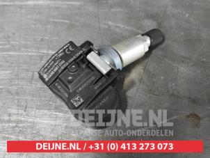 Däcktryckssensor från en Suzuki Jimny Hardtop 1.3i 16V VVT 4x4 Metal Top 2016