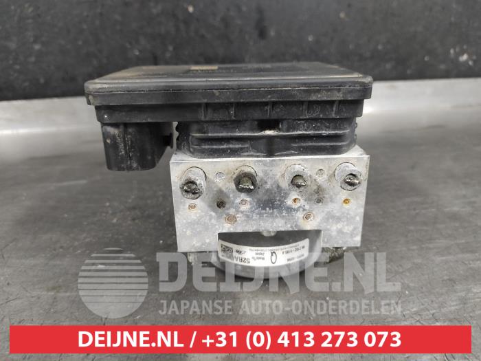 Używane Pompa ABS Suzuki Swift (ZC/ZD) 1.2 Dual Jet 16V Cena € 100,00 Procedura marży oferowane przez V.Deijne Jap.Auto-onderdelen BV