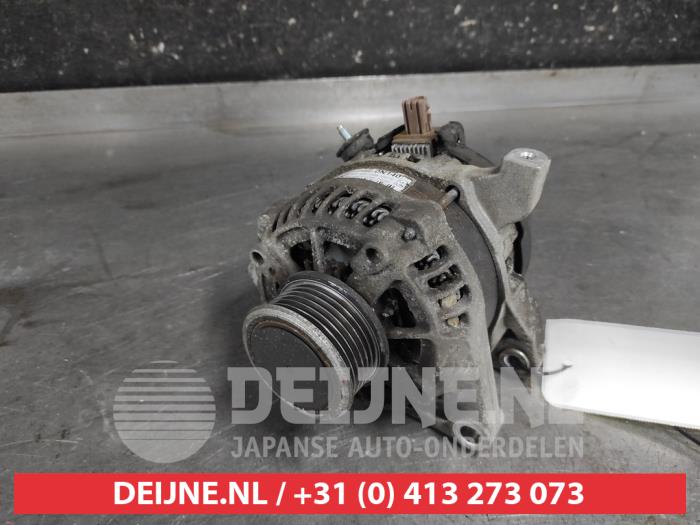 Begagnade Dynamo Toyota Auris Touring Sports (E18) 1.4 D-4D-F 16V Pris € 75,00 Marginaltabell erbjuds av V.Deijne Jap.Auto-onderdelen BV