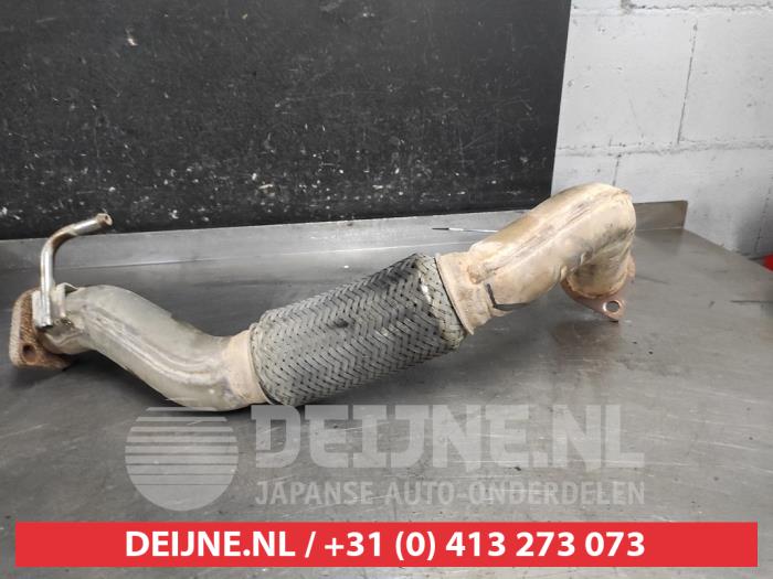 Used Exhaust front section Hyundai Tucson (JM) 2.0 CRDi VGT 16V 4x4 Price € 25,00 Margin scheme offered by V.Deijne Jap.Auto-onderdelen BV