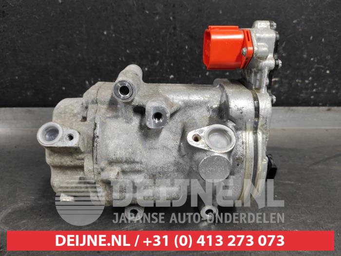 Usagé Pompe clim Nissan Leaf (ZE1) 39/40kWh Prix € 250,00 Règlement à la marge proposé par V.Deijne Jap.Auto-onderdelen BV