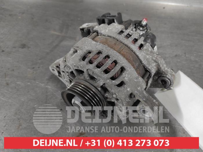 Begagnade Dynamo Hyundai i20 (GBB) 1.4i 16V Pris € 75,00 Marginaltabell erbjuds av V.Deijne Jap.Auto-onderdelen BV