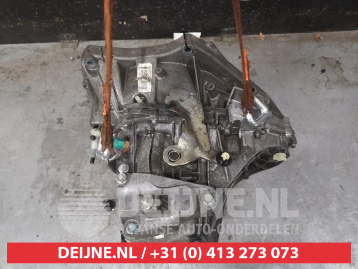 Gebrauchte Getriebe Nissan Juke (F15) 1.6 DIG-T 16V Nismo Preis € 550,00 Margenregelung angeboten von V.Deijne Jap.Auto-onderdelen BV