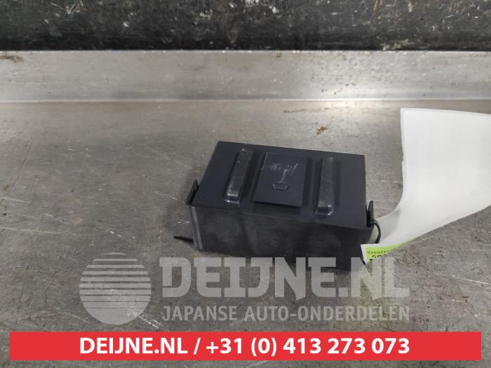 Begagnade Relä Honda Jazz (GK/GP) 1.3 -i-VTEC 16V Pris € 25,00 Marginaltabell erbjuds av V.Deijne Jap.Auto-onderdelen BV