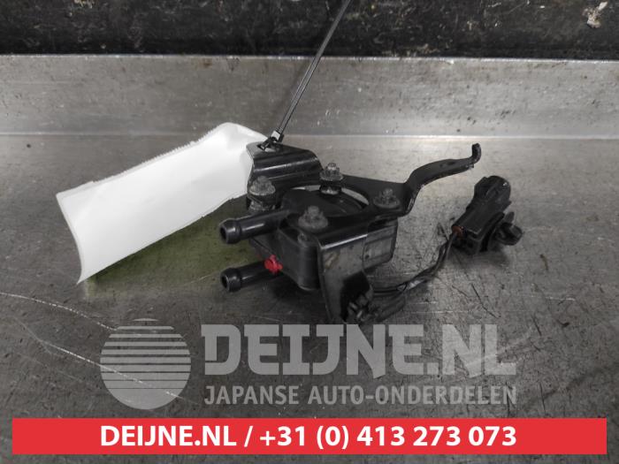Begagnade Partikelfiltersensor Lexus IS (E2) 220d 16V Pris € 35,00 Marginaltabell erbjuds av V.Deijne Jap.Auto-onderdelen BV