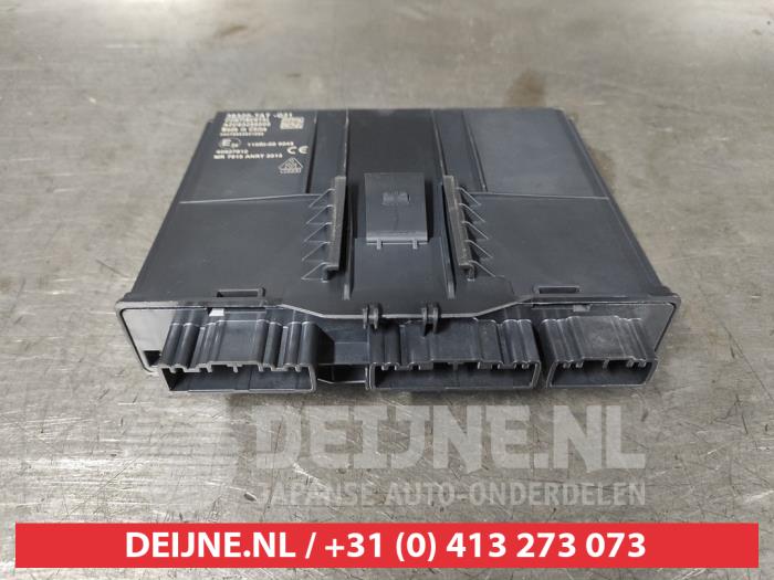 Used Body control computer Honda Jazz (GK/GP) 1.3 -i-VTEC 16V Price € 130,00 Margin scheme offered by V.Deijne Jap.Auto-onderdelen BV