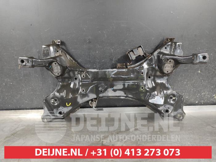 Used Subframe Kia Optima 2.0 CVVT Hybrid 16V Price on request offered by V.Deijne Jap.Auto-onderdelen BV