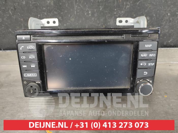 Używane Radio Nissan Juke (F15) 1.2 DIG-T 16V Cena € 150,00 Procedura marży oferowane przez V.Deijne Jap.Auto-onderdelen BV