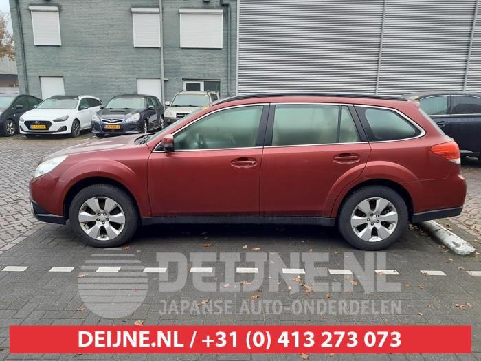 Usados Ventanilla triangular izquierda detrás Subaru Legacy Wagon (BR) 2.0 D 16V Precio € 35,00 Norma de margen ofrecido por V.Deijne Jap.Auto-onderdelen BV