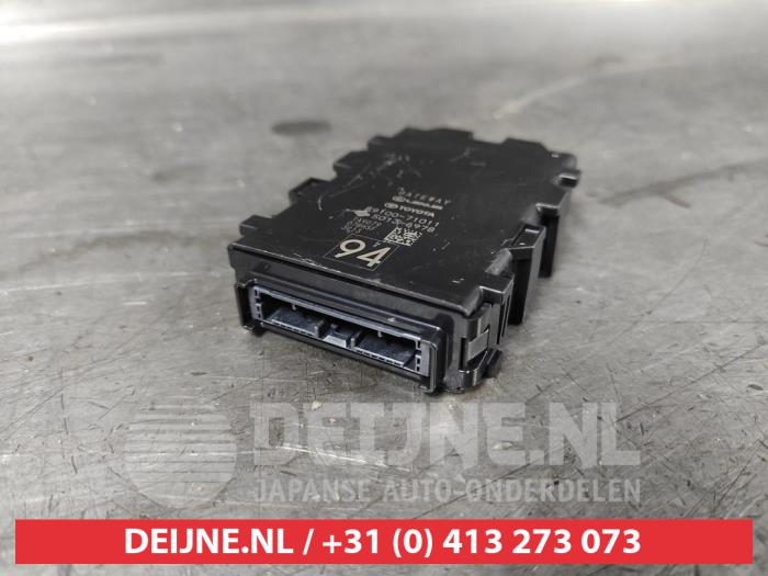 Używane Modul gateway Toyota Hilux V/VI 2.8 D4D-F 16V 4x4 Cena € 35,00 Procedura marży oferowane przez V.Deijne Jap.Auto-onderdelen BV