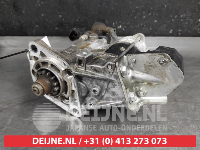 Begagnade Startmotor Toyota Hilux V/VI 2.8 D4D-F 16V 4x4 Pris € 150,00 Marginaltabell erbjuds av V.Deijne Jap.Auto-onderdelen BV
