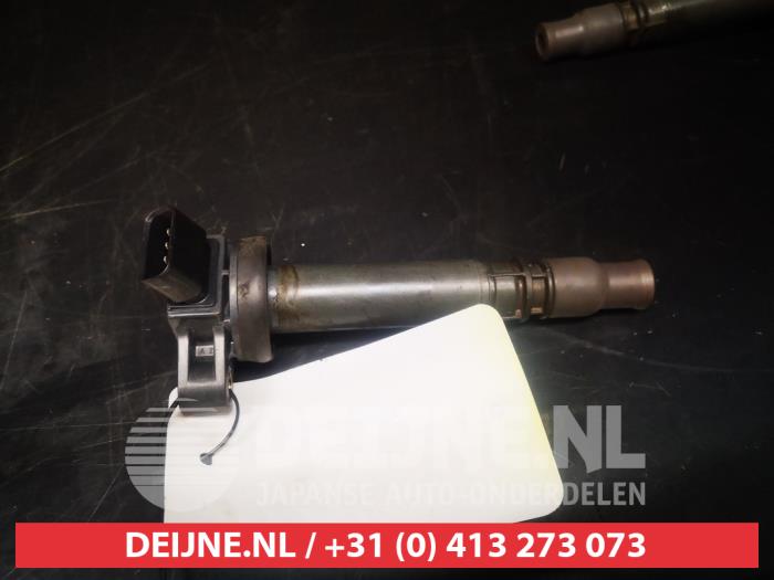 Usagé Bobine Toyota Corolla (E12) 1.8 16V TS VVT-i Prix € 20,00 Règlement à la marge proposé par V.Deijne Jap.Auto-onderdelen BV