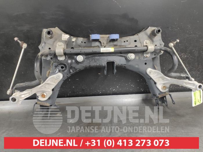 Usados Subchasis Nissan Juke (F16) 1.0 DIG-T 117 12V Precio € 300,00 Norma de margen ofrecido por V.Deijne Jap.Auto-onderdelen BV