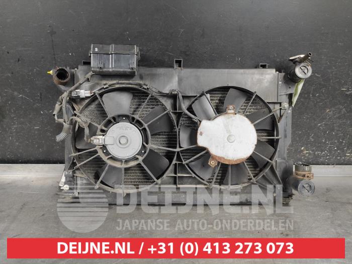 Used Radiator Toyota Avensis Wagon (T25/B1E) 2.0 16V VVT-i D4 Price € 60,00 Margin scheme offered by V.Deijne Jap.Auto-onderdelen BV