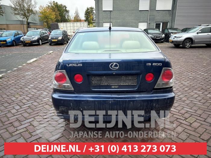 Usados Ventanilla detrás Lexus IS (E1) 200 2.0 24V Precio de solicitud ofrecido por V.Deijne Jap.Auto-onderdelen BV