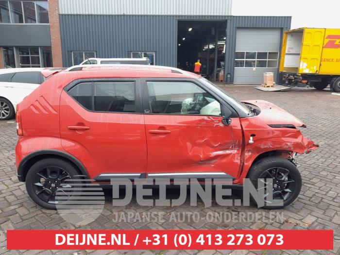 Usados Ventanilla triangular derecha detrás Suzuki Ignis (MF) 1.2 Dual Jet 16V Precio € 35,00 Norma de margen ofrecido por V.Deijne Jap.Auto-onderdelen BV