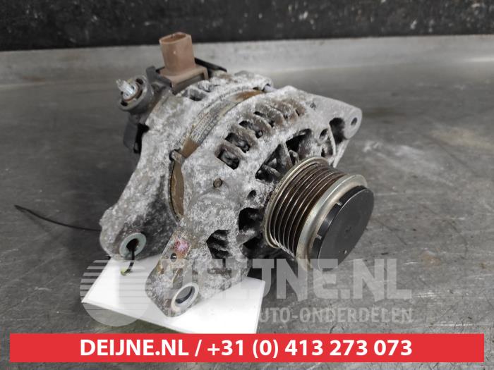 Begagnade Dynamo Toyota Aygo (B40) 1.0 12V VVT-i Pris € 30,00 Marginaltabell erbjuds av V.Deijne Jap.Auto-onderdelen BV