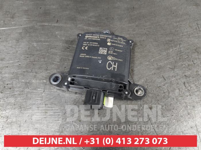 Begagnade Dödvinkelsensor Toyota C-HR (X1,X5) 1.8 16V Hybrid Pris € 100,00 Marginaltabell erbjuds av V.Deijne Jap.Auto-onderdelen BV
