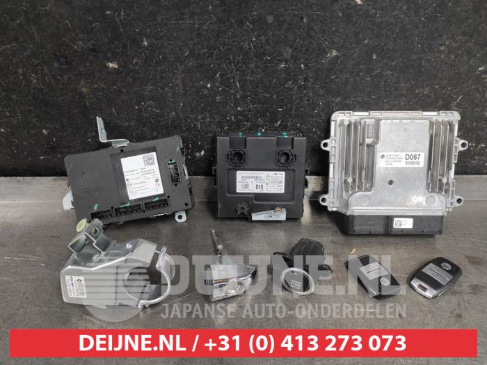 Used Engine management computer Kia Niro I (DE) 1.6 GDI Hybrid Price € 150,00 Margin scheme offered by V.Deijne Jap.Auto-onderdelen BV