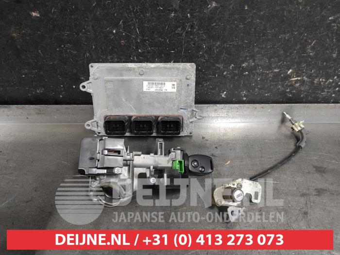 Used Engine management computer Honda Jazz (GE6/GE8/GG/GP) 1.2 VTEC 16V Price € 125,00 Margin scheme offered by V.Deijne Jap.Auto-onderdelen BV
