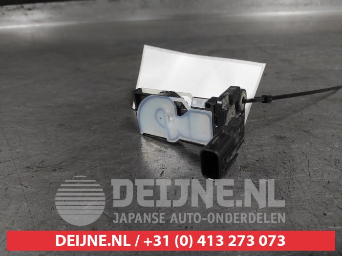 Begagnade Luftflödesmätare Toyota Corolla (E21/EA1/EH1) 2.0 16V Hybrid Pris € 50,00 Marginaltabell erbjuds av V.Deijne Jap.Auto-onderdelen BV
