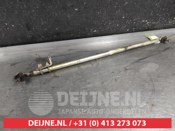 Usagé Barre d'accouplement centre Suzuki Jimny Hardtop 1.3i 16V VVT 4x4 Metal Top Prix € 35,00 Règlement à la marge proposé par V.Deijne Jap.Auto-onderdelen BV