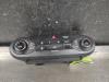 Kia Sorento III (UM) 2.2 CRDi 16V VGT 4x4 Panneau de commandes chauffage
