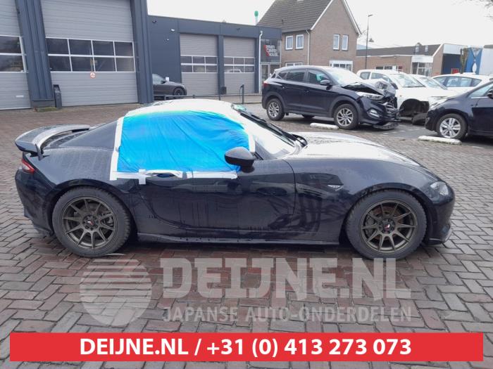 Usados Ventanilla 2 puertas derecha detrás Mazda MX-5 (ND) 2.0 SkyActiv G-184 16V Precio de solicitud ofrecido por V.Deijne Jap.Auto-onderdelen BV