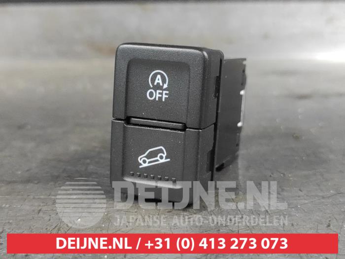 Używane Przelacznik Start/Stop Suzuki Vitara (LY/MY) 1.4 S Turbo 16V AllGrip Cena € 35,00 Procedura marży oferowane przez V.Deijne Jap.Auto-onderdelen BV