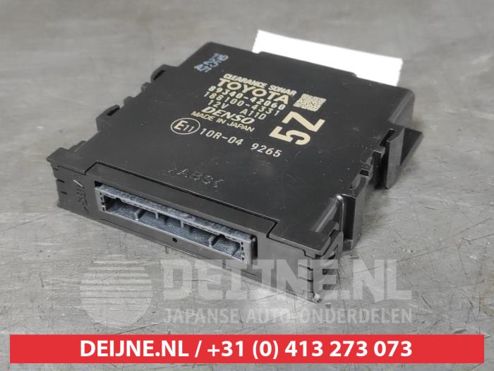 Begagnade PDC-modul Toyota RAV4 (A5) 2.5 Hybrid 16V Pris € 50,00 Marginaltabell erbjuds av V.Deijne Jap.Auto-onderdelen BV