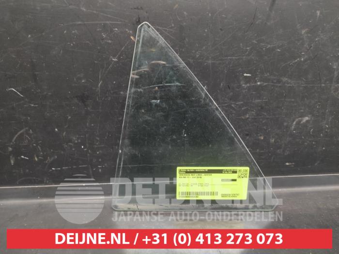 Usados Ventanilla triangular izquierda detrás Kia Rio IV (YB) 1.0i T-GDi 100 12V Precio de solicitud ofrecido por V.Deijne Jap.Auto-onderdelen BV