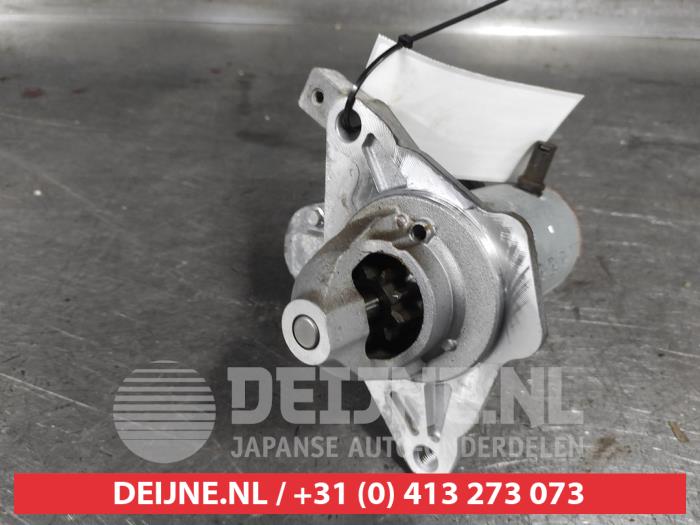Used Starter Toyota Yaris III (P13) 1.5 16V Dual VVT-iE Price € 40,00 Margin scheme offered by V.Deijne Jap.Auto-onderdelen BV