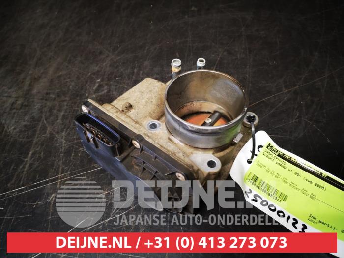 Usagé Boitier papillon Suzuki Grand Vitara I (FT/GT/HT) 2.0 16V Prix € 25,00 Règlement à la marge proposé par V.Deijne Jap.Auto-onderdelen BV