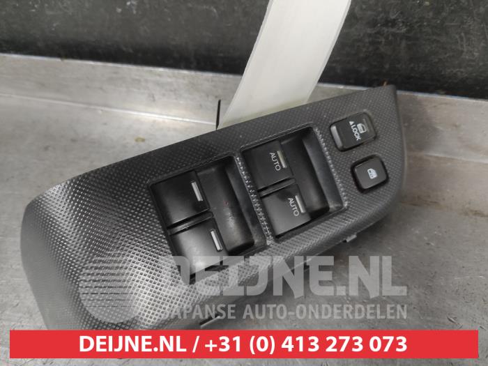 Usados Interruptor combinado de ventanillas Honda Insight (ZE2) 1.3 16V VTEC Precio € 50,00 Norma de margen ofrecido por V.Deijne Jap.Auto-onderdelen BV