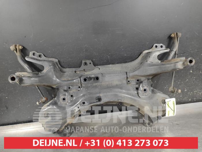 Begagnade Underram Toyota Auris Touring Sports (E18) 1.8 16V Hybrid Pris € 250,00 Marginaltabell erbjuds av V.Deijne Jap.Auto-onderdelen BV