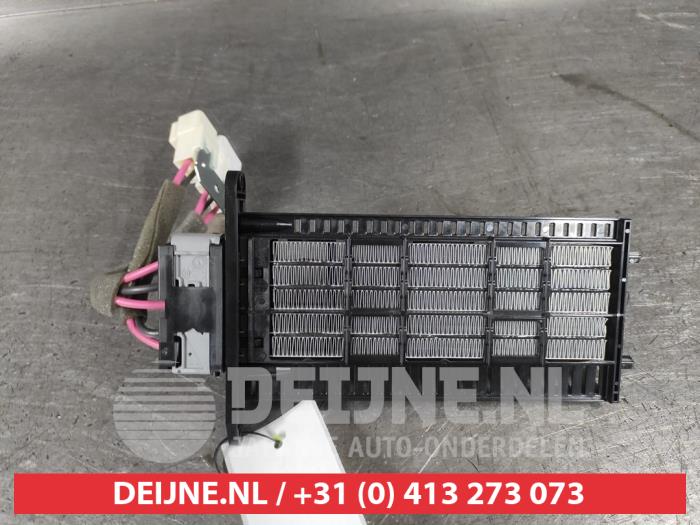 Używane Element grzewczy Nissan Juke (F16) 1.0 DIG-T 117 12V Cena na żądanie oferowane przez V.Deijne Jap.Auto-onderdelen BV