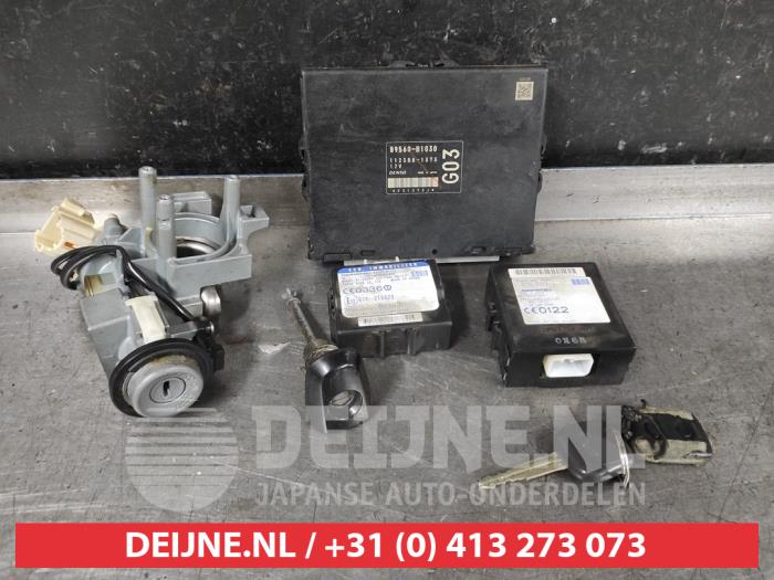 Used Engine management computer Daihatsu Sirion 2 (M3) 1.0 12V DVVT Price € 75,00 Margin scheme offered by V.Deijne Jap.Auto-onderdelen BV