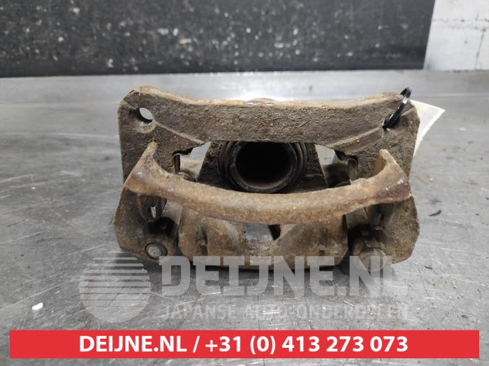 Gebrauchte Bremszange rechts hinten Mitsubishi Pajero Hardtop (V8/9) Preis auf Anfrage angeboten von V.Deijne Jap.Auto-onderdelen BV
